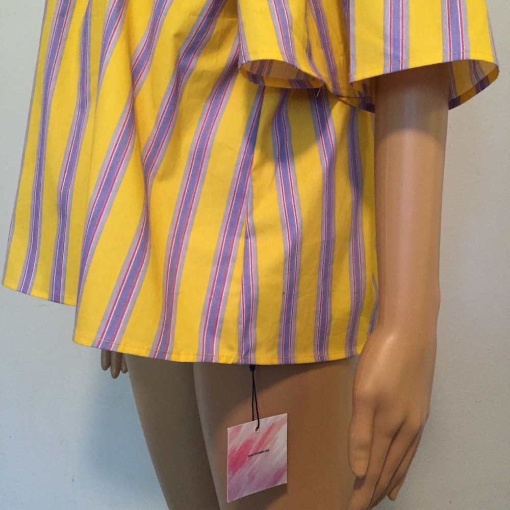 Chicwish Cold Shoulder Top - Picture 9 of 16